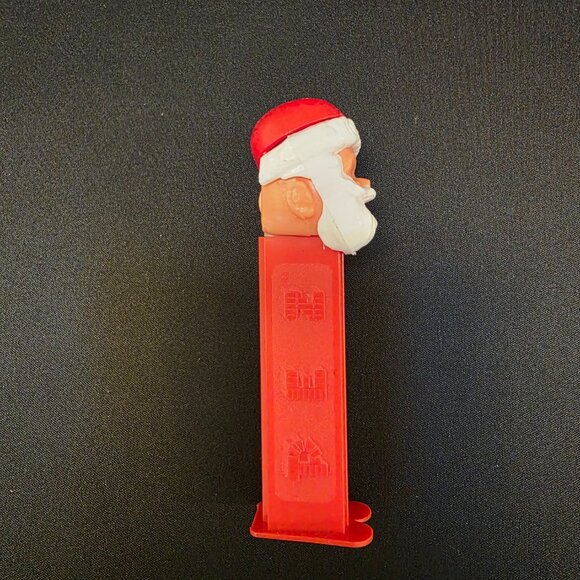 Vintage PEZ "Santa Claus" Dispenser U.S.A. Feet Red Stem EXCELLENT RARE ! - Picture 5 of 10